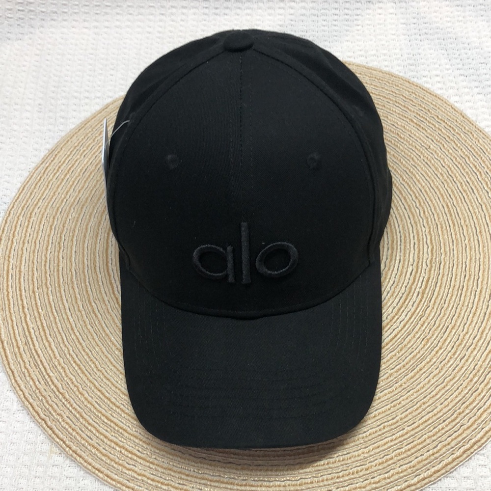 ALO Yoga Off-Duty Cap - Picture 2 of 6